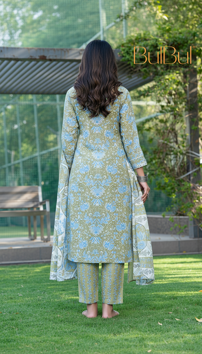 Pure Cotton Fashionista Green Printed Kurta Set with Thread & Mirror Work
