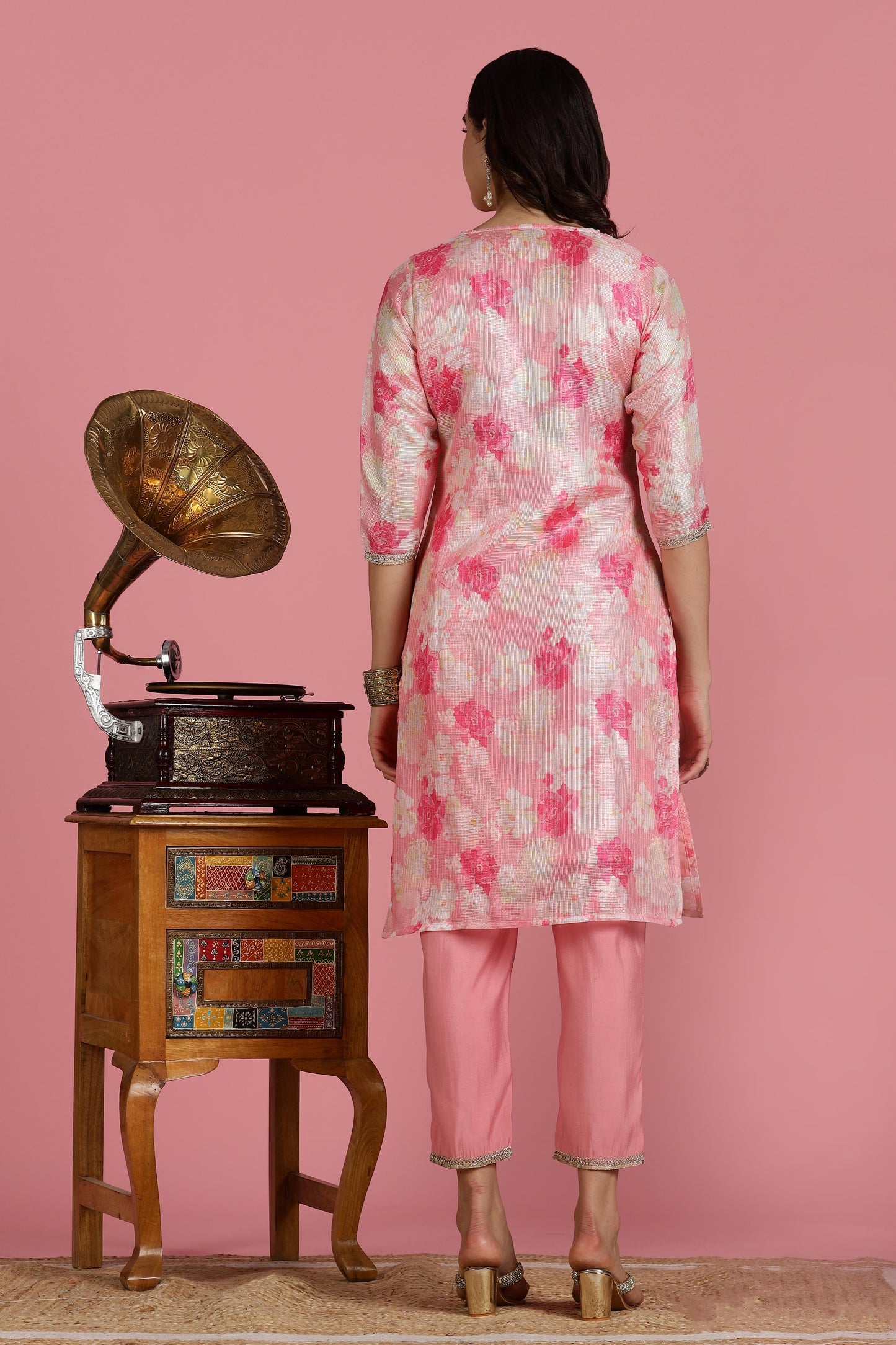 Women Peach Kota Doriya Kurta Set with Dupatta