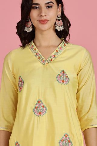 Yellow Chanderi Silk Kurta Set with Resham Floral Embroidery, Zari Highlights and Gota Patti Lace Detailing