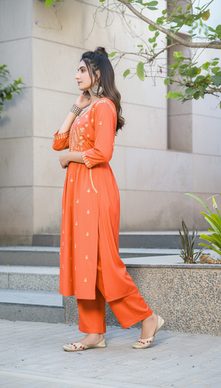 Meenaxi Rust Viscose Kurta Set with Mughal-Inspired Embroidery Work