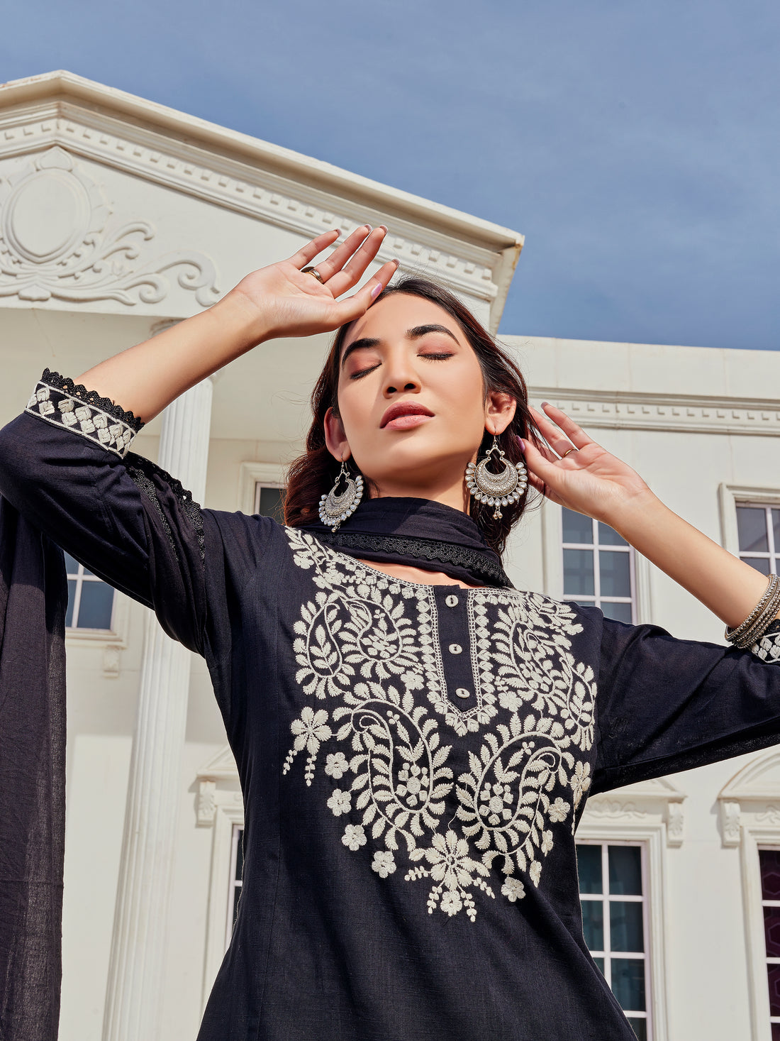 Samantha Black Pure Cotton Linen Kurta Set with Chikankari Floral Embroidered Neckline and Cotton Mul Lining