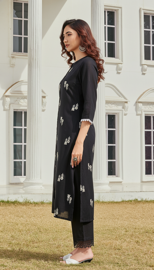 Rashmika Pure Cotton  Linen Black Kurta Set with Classic Embroidered Buti Accents
