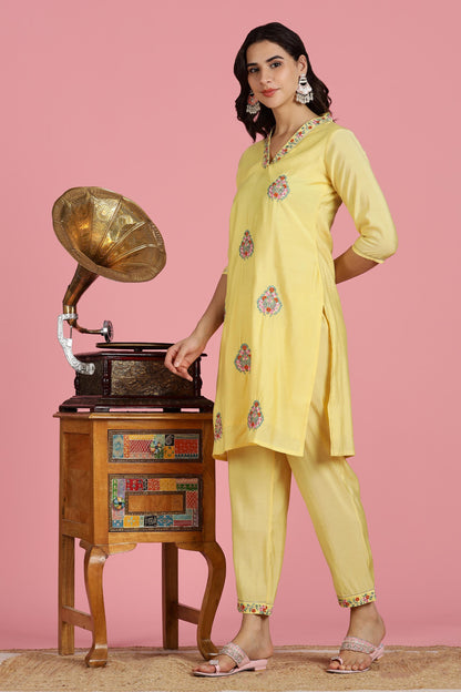 Yellow Chanderi Silk Kurta Set with Resham Floral Embroidery, Zari Highlights and Gota Patti Lace Detailing