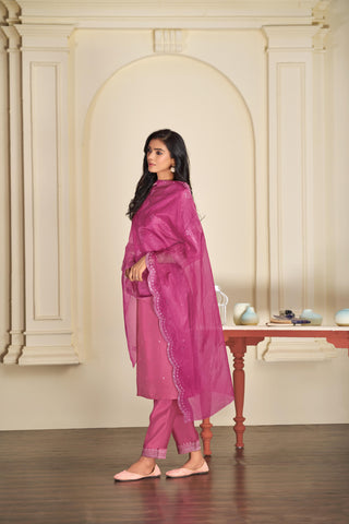 Ragini Pink Resham Thread & Sequin Embroidered Kurta Set with Sequin Dupatta in Chanderi Silk with Cotton Mul Lining