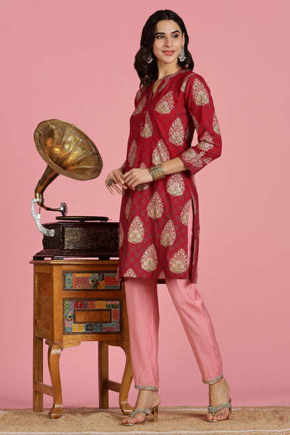 Maroon Viscose Printed Kurti with Thread Embroidered Mandarin Collar and Sequin Detailing