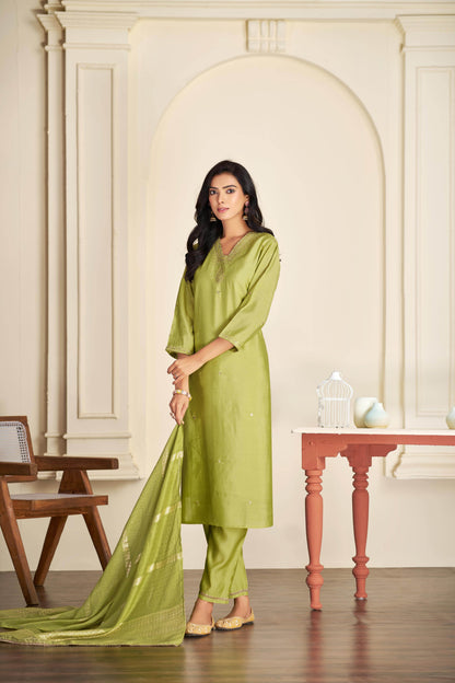 Nakshatra Green Silk Kurta Set with Dupatta - BulBul