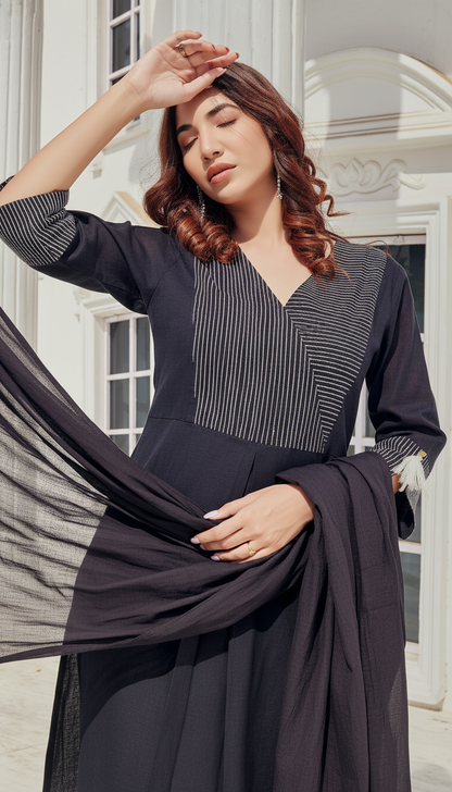 Pure Cotton  Linen Khushi Black Kurta Set with Dupatta FeaturingThread Embroidery on Neckline and Cuffs with Tassel Detailing and Cotton Lining