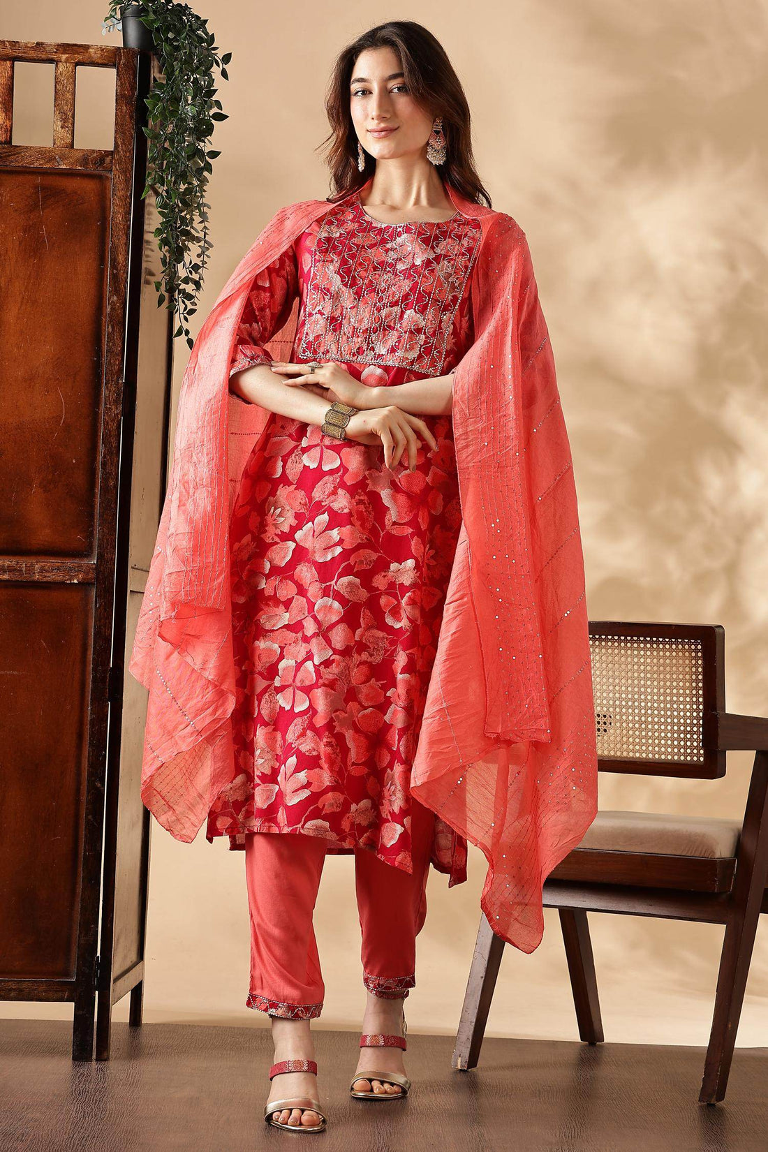 Simar Rayon Fuschia Kurta Set with Dupatta - BulBul