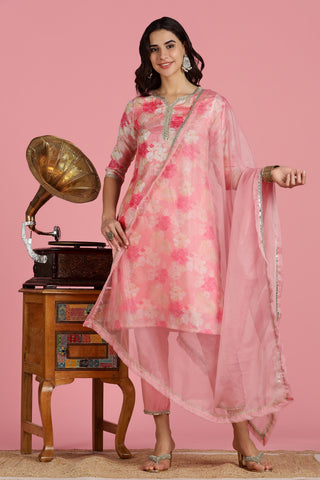 Women Peach Kota Doriya Kurta Set with Dupatta