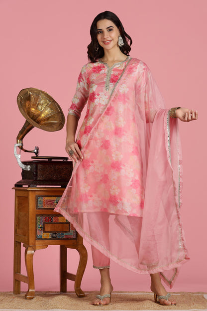 Women Peach Kota Doriya Kurta Set with Dupatta