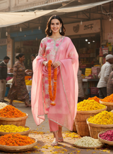 Women Peach Kota Doriya Kurta Set with Dupatta