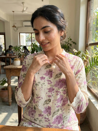 Lily Meadow Purple Floral Viscose Kurta Set with Elegant Lace Accents