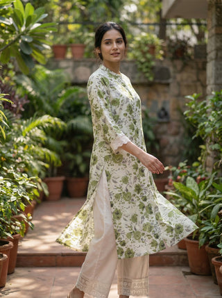 Lily Meadow Green Floral Viscose Kurta Set with Elegant Lace Accents