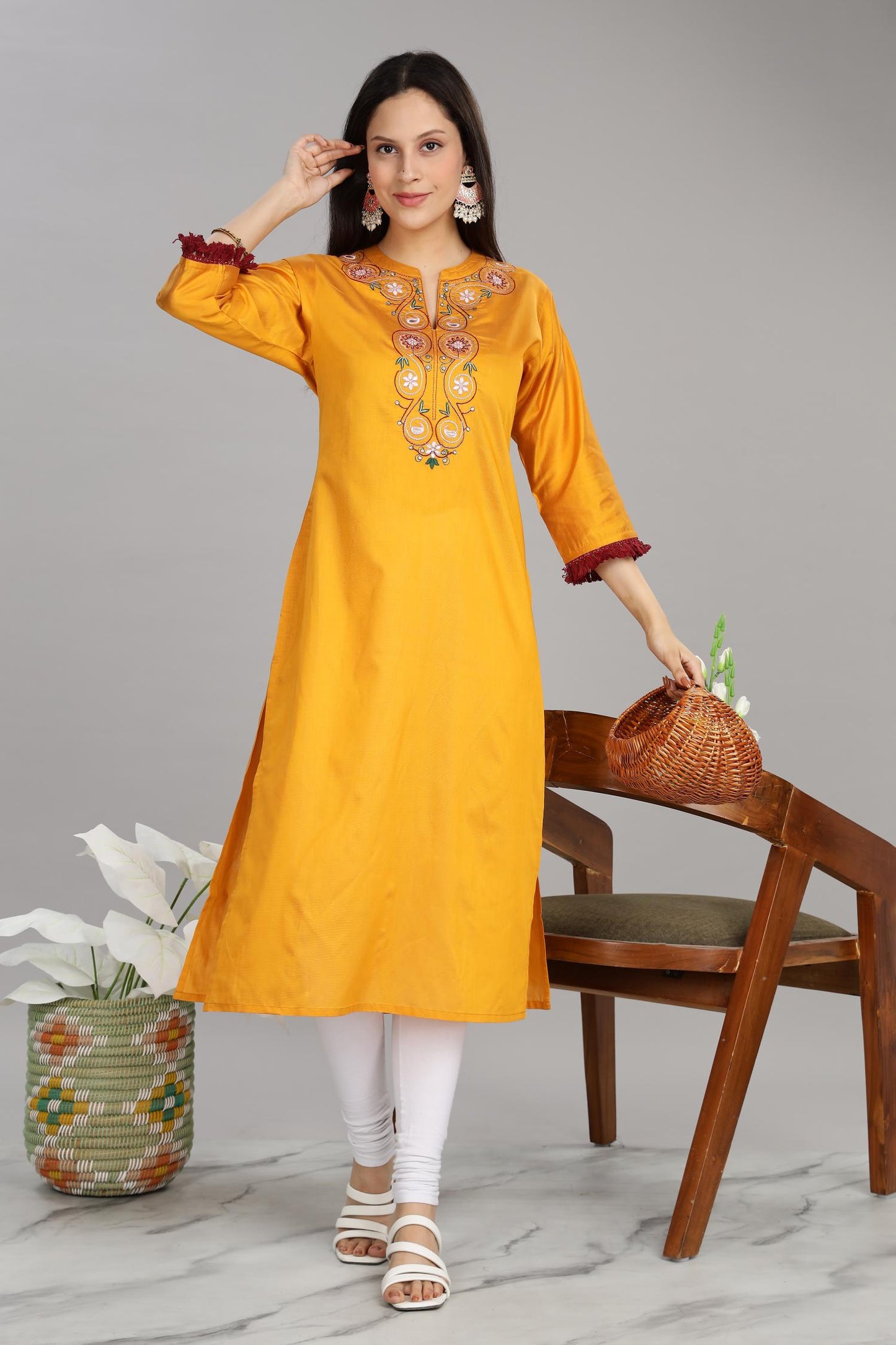 BulBul Women Yellow Embroidered Soft Silk  Mandarin Collar Straight Fit Kurta