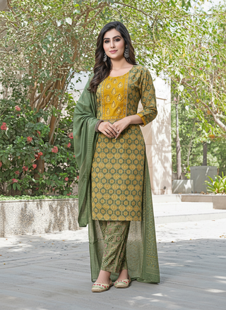 Aaliya Green Printed Pure Cotton Kurta Set with Cotton Mul Lining, Handcrafted Sequin & Mirror Work Yoke and Dupatta