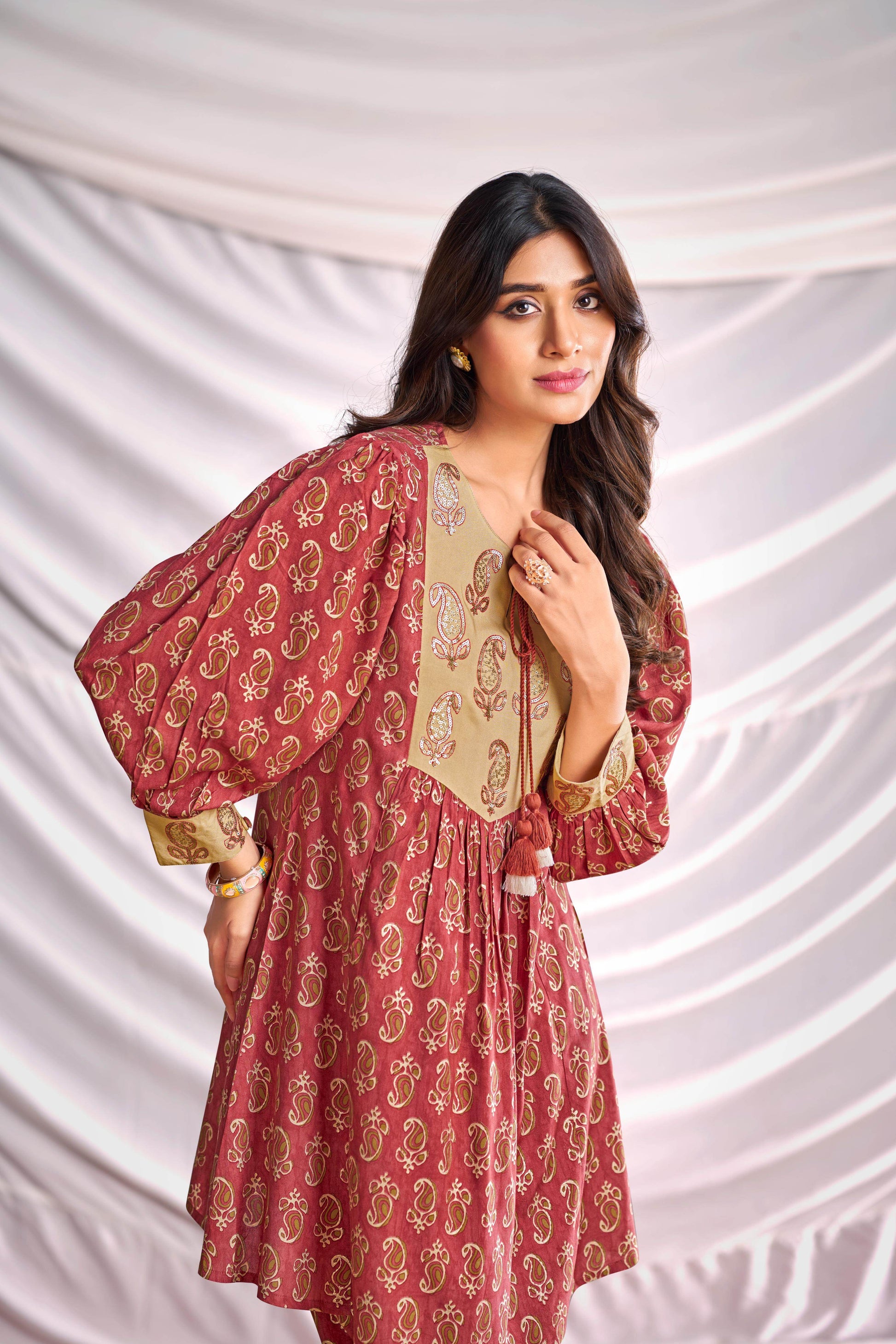 BulBul Women Peach Embroidered Paisley Printed Co-ord Set - BulBul