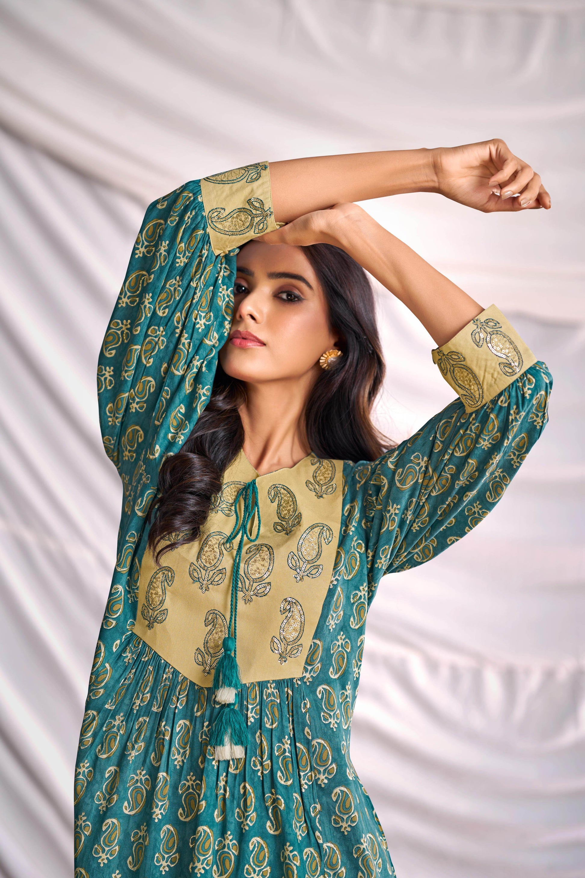 BulBul Women Blue Embroidered Paisley Printed Co-ord Set - BulBul