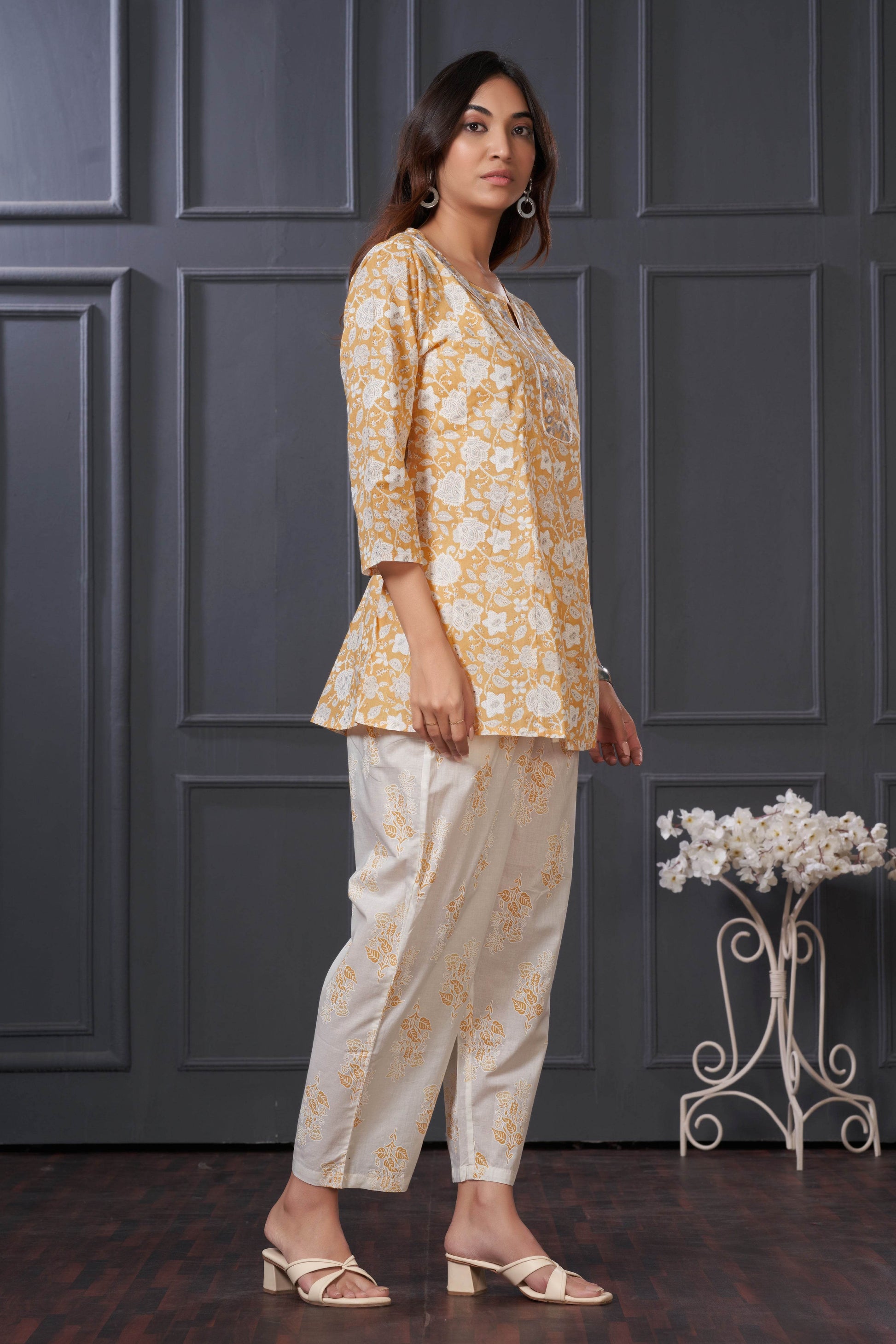 Chaya Off White Cotton Co-Ord Set - BulBul