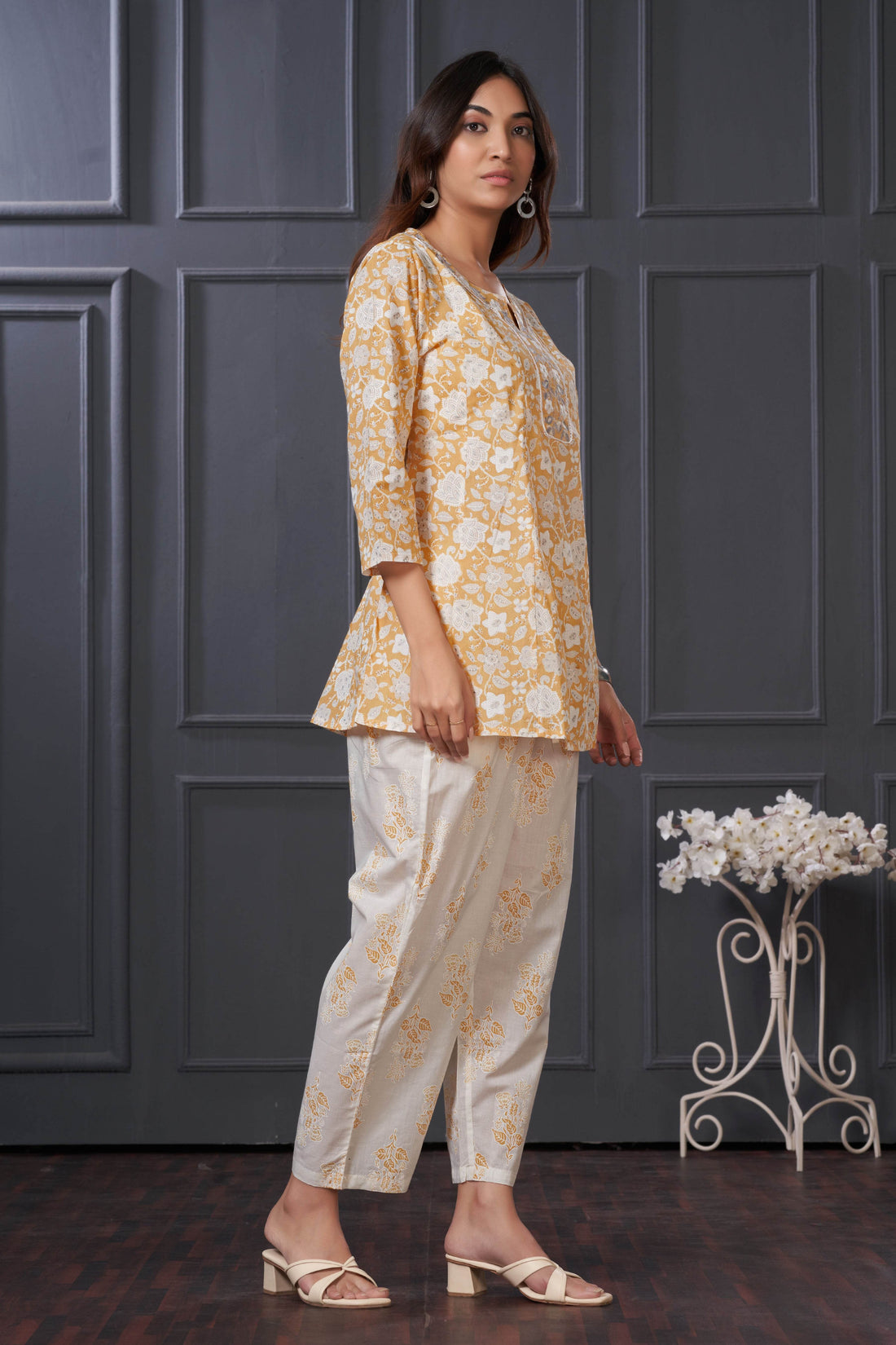 Chaya Off White Cotton Co-Ord Set - BulBul