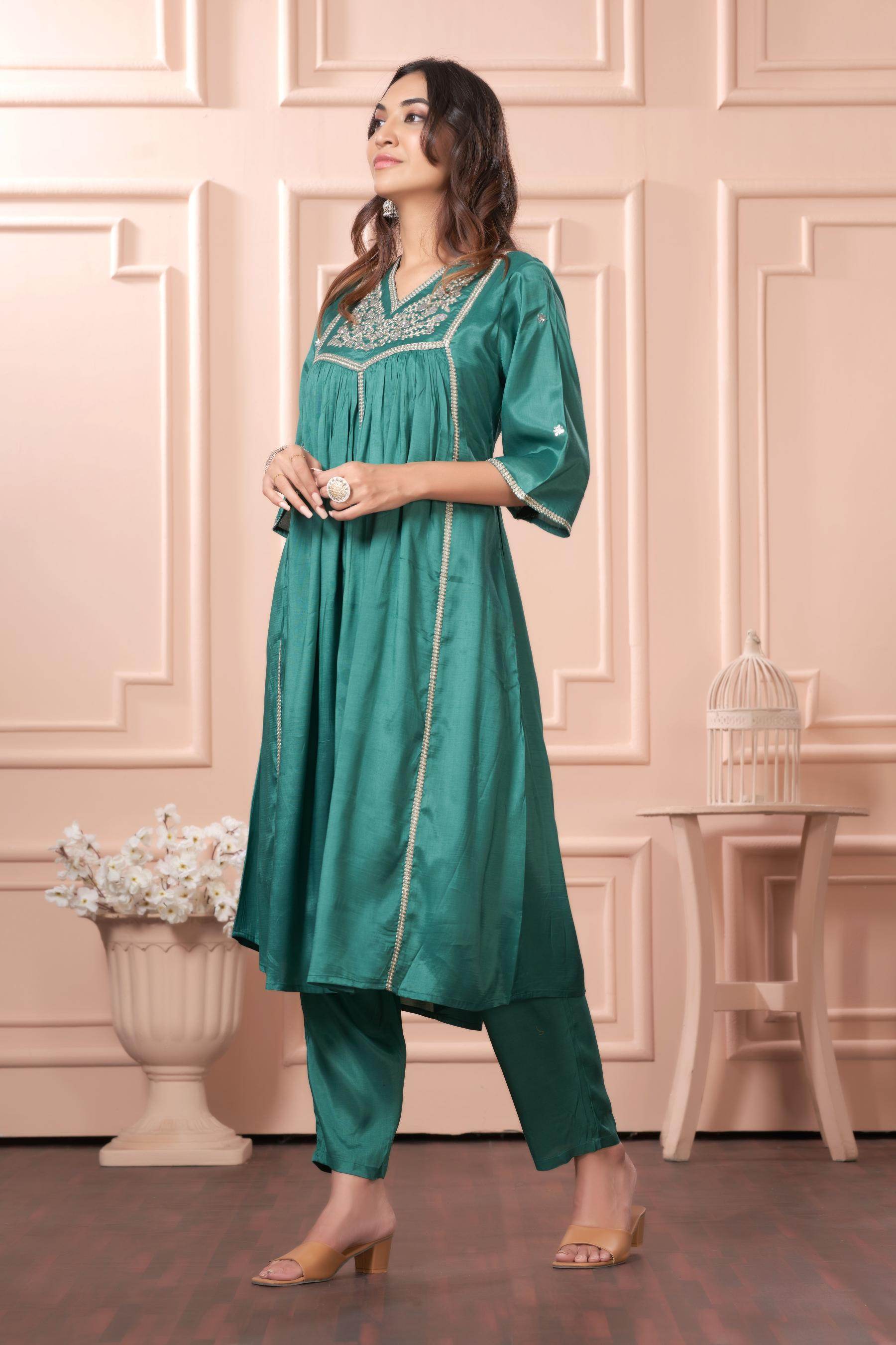 Praniti Viscose Green Kurta Set with Dupatta - BulBul