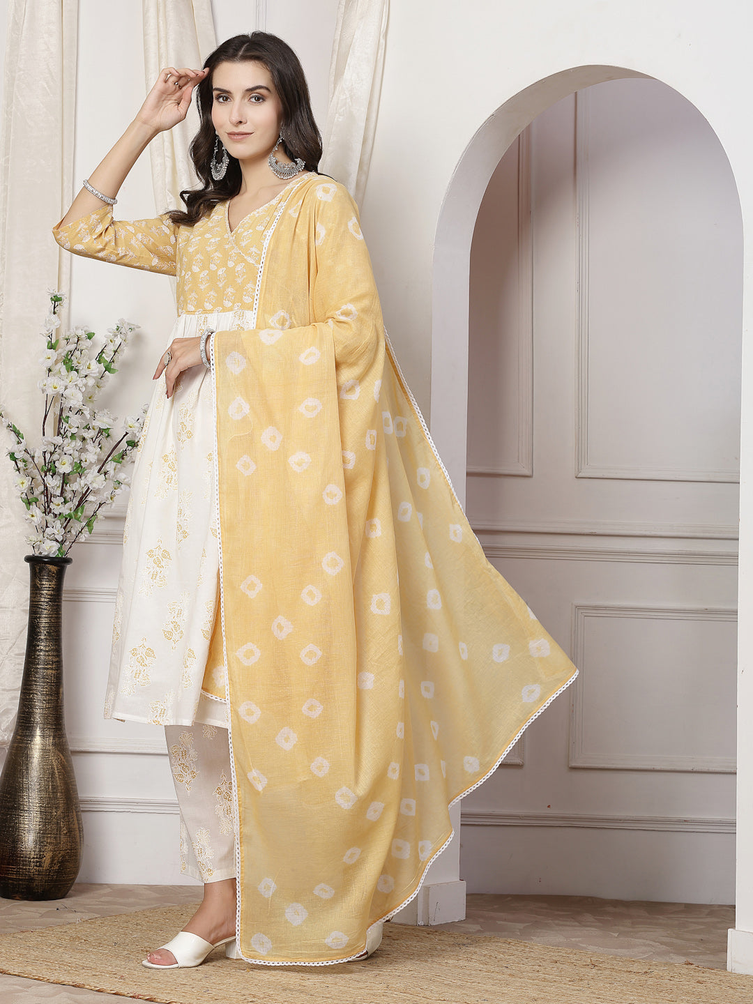 Nisha Cotton Off white Kurta Set with Dupatta