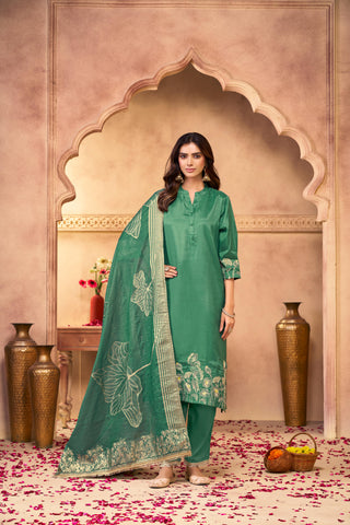 Kuhu Green Hand Zari Dori & Resham Thread Embroidered Suit Set with Sequin Detailing and Jacquard Dupatta in Pure Muslin with Soft Cotton Mul Lining