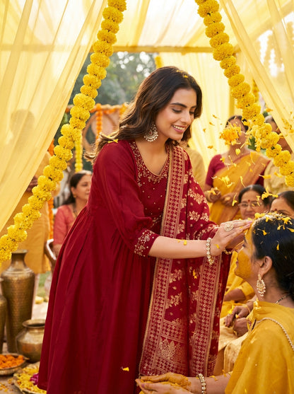 Gayatri Red Hand Thread Embroidered Suit Set with Glass Bugle Beads & Sequin Work with Jacquard Dupatta in Pure Muslin with Pure Cotton Mul Lining