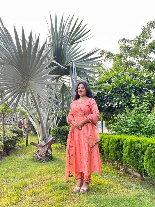 Ruqaiya Peach Viscose Kurta Set with Dupatta